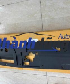 NHỰA CHE KHÓA CAPO GIỮA FORD EVEREST | N1WZ8C291A