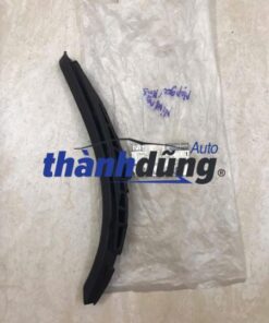 ỐP GÓC CHÂN KÍNH PHỤ NISSAN LIVINA 2011 | 66814-6A00M