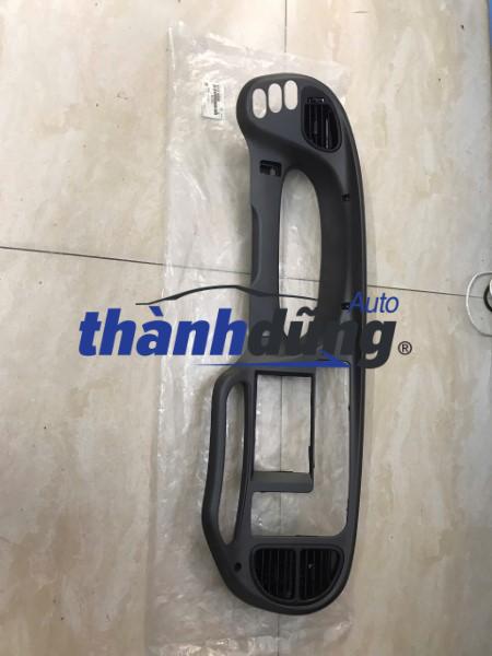 ỐP MẶT TÁP LÔ HYUNDAI COUNTY 2010-2016 | 847105H000