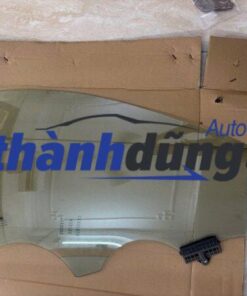 KÍNH CÁNH CỬA PHỤ HYUNDAI I30 2010 | 824212L010