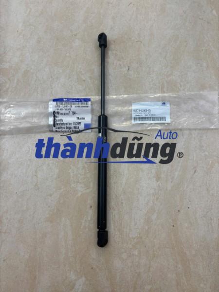 THỤT ĐẨY CỬA HẬU HYUNDAI I20 2013 | 81770-1J000