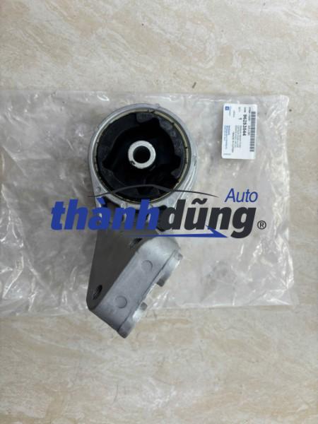 CHÂN MÁY SAU XE CHEVROLET CAPTIVA 2010 | 96626828