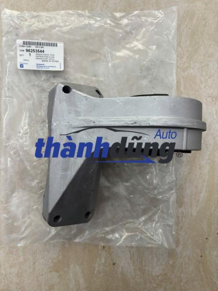 CHÂN MÁY SAU XE CHEVROLET CAPTIVA 2010 | 96626828