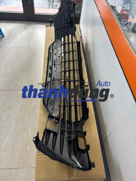 LƯỚI CẢN TRƯỚC TOYOTA CAMRY 2.0G 2020 | 5310206820