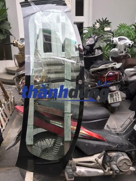 KÍNH CỐP HẬU KIA SORENTO 2.2 2016 | 87110-C5200