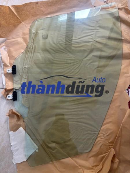 KÍNH CÁNH CỬA XE HYUNDAI STAREX H1 2013 | 824034H020