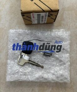 Ổ KHÓA CỐP DỰNG ĐỒ TOYOTA HILUX 2006-2015 | 690560K010