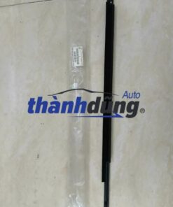 NẸP CHÂN KÍNH TOYOTA FORTUNER GUN156 | 68180-0K050