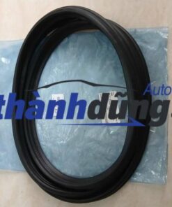 RON CỐP HẬU TOYOTA FORTUNER GGN165 2020 | 67881-0K080