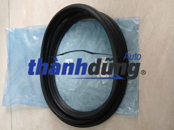 RON CỐP HẬU TOYOTA FORTUNER GGN165 2020 | 67881-0K080