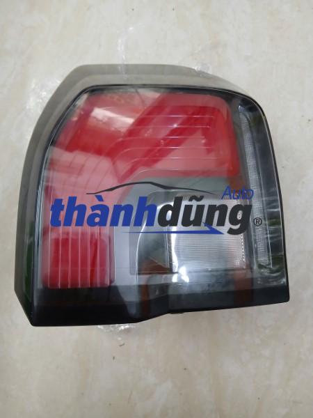 ĐÈN HẬU NGOÀI PHỤ FORD EVEREST | N1VB13404BB