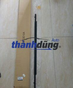 NẸP CHÂN KÍNH TRƯỚC TRÁI MAZDA CX5 2022 | KB7W50640A