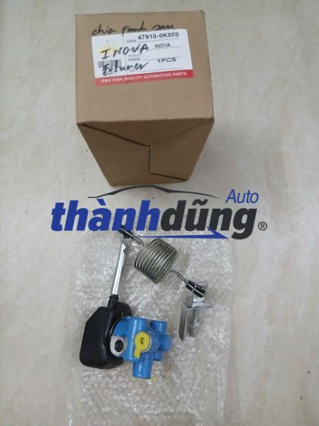 CHIA DẦU PHANH TOYOTA FORTUNER 2006-2015 | 479100K050