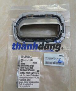 ỐP ĐÈN CẢN TRƯỚC PHỤ KIA SELTOS | 86564Q6010AAN