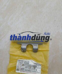 NHỰA TỲ XÍCH CAM KIA CEED 2011-2015 | 2443203000