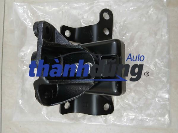 CHÂN MÁY PHẢI XE CHEVROLET TRAILBLAZER 2014 | 52037205