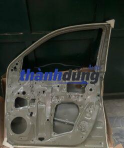 CÁNH CỬA TRƯỚC XE TOYOTA FORTUNER 2010 | 670010K010