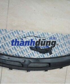 TẤM NHỰA ỐP CHÂN KÍNH CHẮN GIÓ XE FORD FIESTA 2012 | DK51507R1C