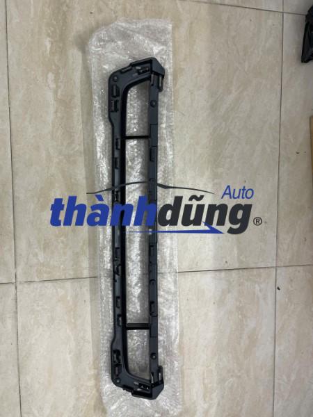 LƯỚI TẢN NHIỆT CẢN TRƯỚC XE FORD RANGER 2015 | EB3B17B968B