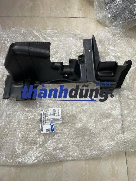 HƯỚNG GIÓ KÉT NƯỚC FORD RANGER 2015 | EB3B8310GC