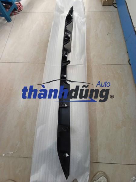 CÁNH GIÓ BƯỞNG SAU XE NISSAN NAVARA 2019 | 960324JC1H