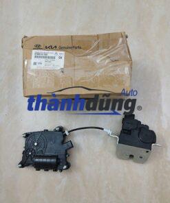 KHÓA NGẬM CỐP HẬU XE HYUNDAI SANTAFE 2022 | 81800S1100