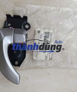TAY MỞ CỬA TRONG PHỤ HYUNDAI HD120 | 8262026000S4