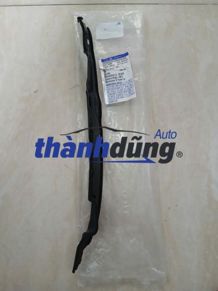 ỐP CHỒNG ỒN MÁ VÈ XE HYUNDAI I10 2018 | 84142B4000