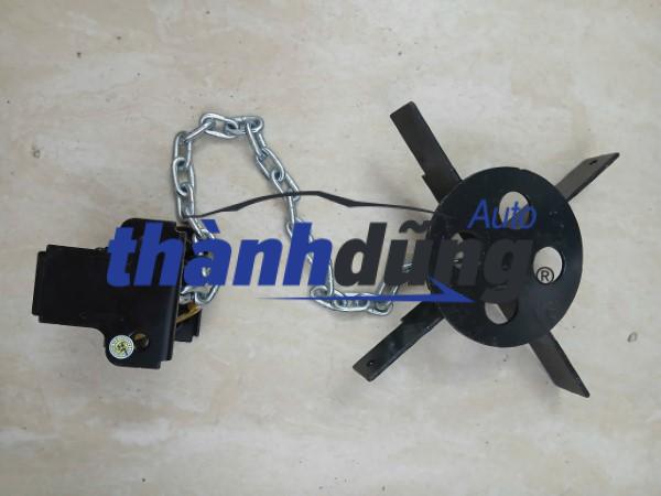TREO BÁNH DỰ PHÒNG HYUNDAI MIGHTY N250 | 6281045052