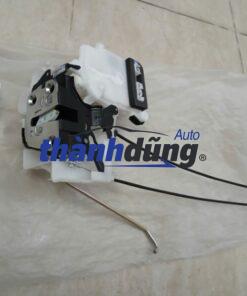 Ổ NGẬM KHOÁ CỬA XE FORD RANGER 2009 | UR8058310A