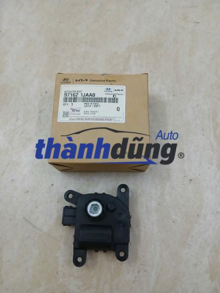 MOTOR CHIA GIÓ ĐIỀU HÒA HYUNDAI KONA 2018-2023 | 971621JAA0