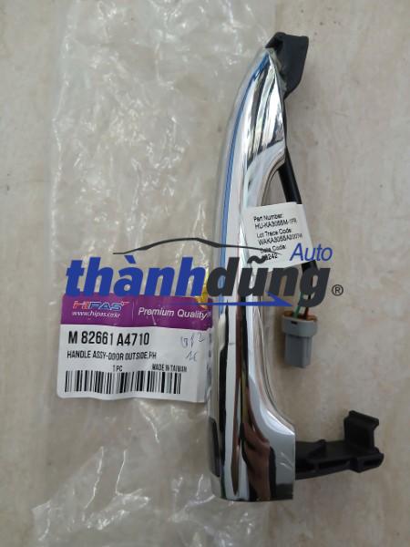 TAY MỞ CỬA TRƯỚC PHẢI KIA RONDO 2015 | 82661A4710