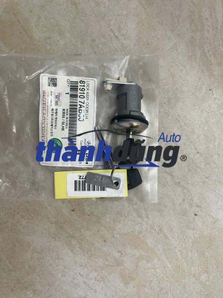 Ổ KHÓA CÁNH CỬA HYUNDAI HD260 | 819107AB00