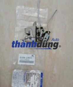 Ổ NGẬM CỐP HẬU HYUNDAI I20 CW 2011 | 812301J010