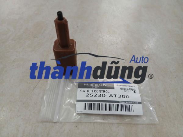 CÔNG TẮC CHÂN PHANH XE NISSAN VERSA 2010 | 25300AT300