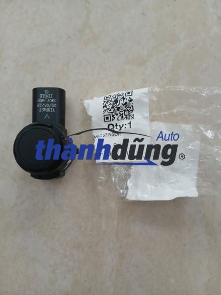 CAM BÁO LÙI VINFAST VF6 2022-2026 | EEP73050002AA