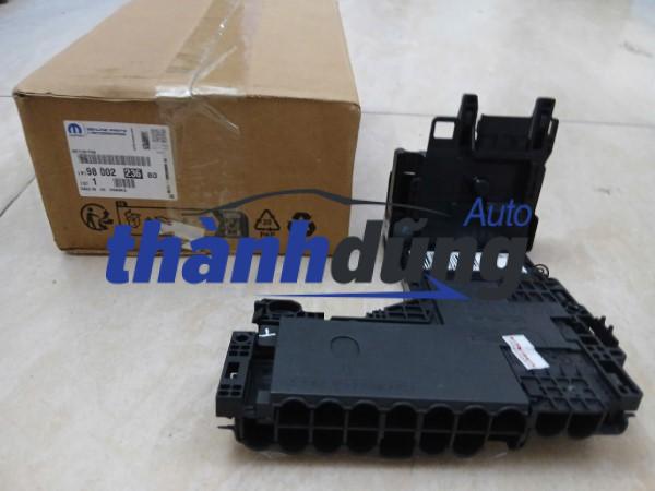 BỘ QUẢN LÝ ẮC QUY XE PEUGEOT 508 2013 | 9800223680