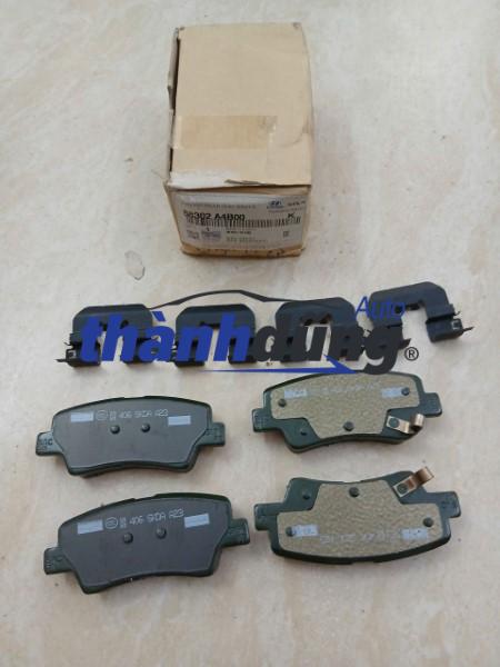 BỐ THẮNG SAU KIA CARENS 2012-2016 | 58302A7B30
