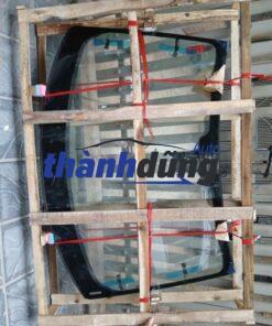 KÍNH CHẮN GIÓ TRƯỚC XE RANGE ROVER DEFENDER 2010 | LR009821