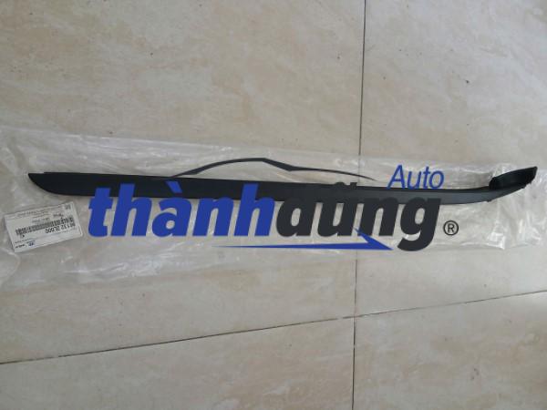 NẸP CHÂN KÍNH TRƯỚC RH HYUNDAI I30 2013 | 861322L000