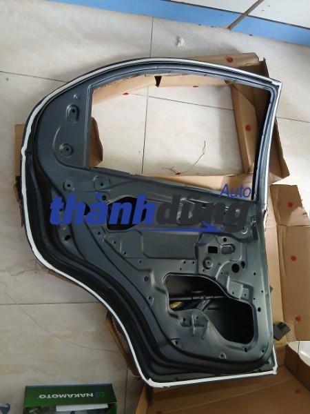 CÁNH CỬA SAU CHEVROLET CRUZE 2009 | 5987763