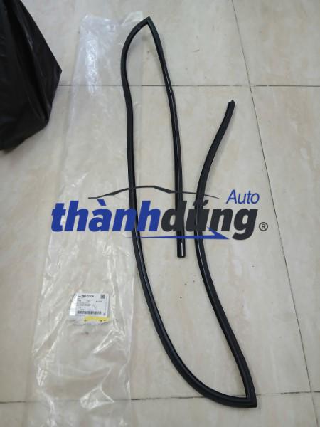 GIOĂNG KÍNH CHẮN GIÓ CHEVROLET CAPTIVA C100 | 96622306X