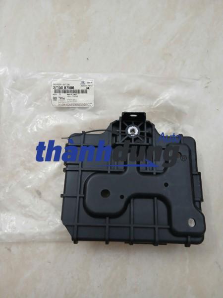 ĐẾ BÌNH ẮC QUY KIA MORNING 12V 2011 | 3715007500