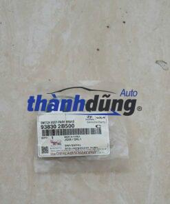 CÔNG TẮC THẮNG TAY HYUNDAI SANTAFE 2015 | 938302B500