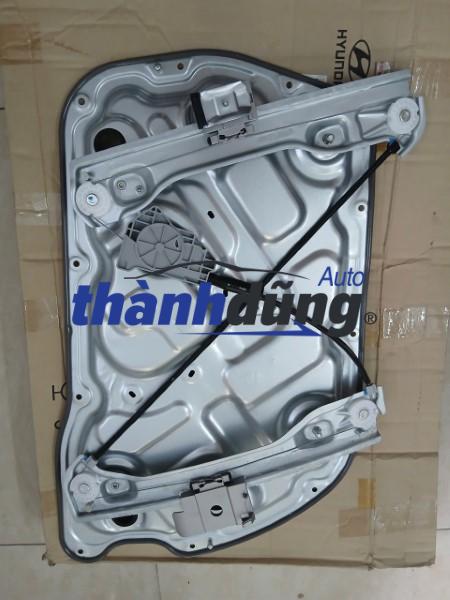 COMPA NÂNG KÍNH XE HYUNDAI GENESIS 2012 | 824812M000